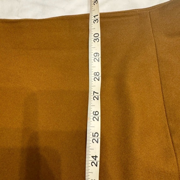 UNIQLO Skirt Size 12 - Picture 5 of 6